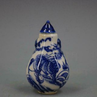 Chinese White And Blue Porcelain Handmde Kirin Snuff Bottle Collectable