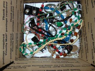 HUGE 23 lbs Vintage & Modern JEWELRY Most wearable usable or use for crafts 6