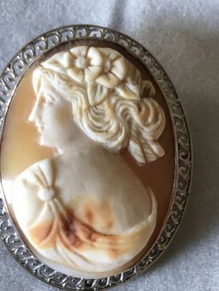 Antique 14k Gold & Carved Shell Cameo Pendant Brooch