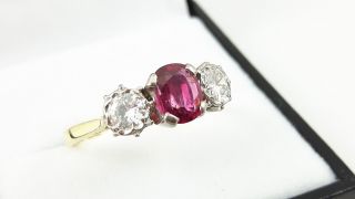 VINTAGE 18ct Gold 1.  50cts Natural Ruby and Diamond Trilogy Ring 3