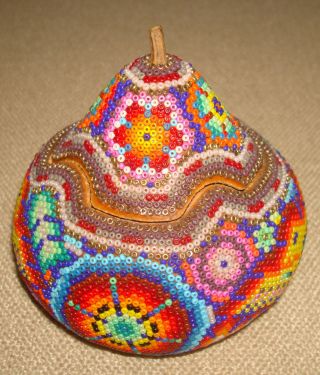 Vintage Huichol Peyote Bead Mexican Folk Art Gourd Bowl Lid Jaun Villa Lopez