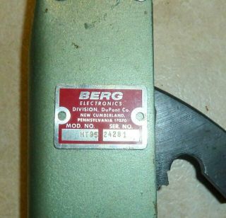 Vintage Berg HT95 HT - 95 Hand Crimp Crimper tool wire 22 - 26 / 28 - 32 2