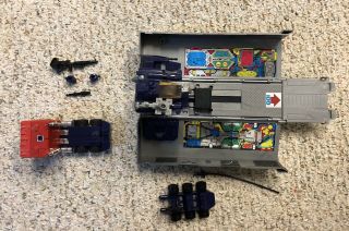 Vintage G1 Transformers Optimus Prime Canadian Box 4