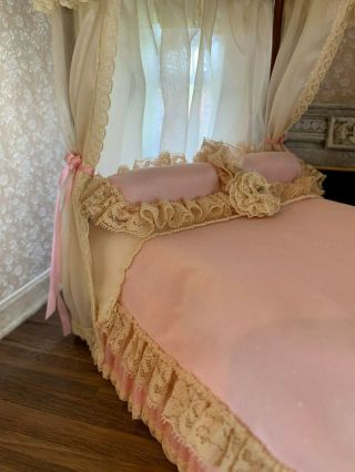 1986 Nellie Bell Miniature Dollhouse Artisan Pink Silk Lace Canopy Bed ROMANTIC 4