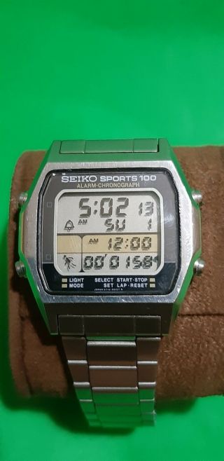 Vintage Seiko Running Man Rare Lcd Digital Quartz Watch A714 - 5010