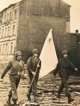 Rare Ww2 B/w Photograph " Surrender - Or - Die " 5x6 Aachen Germany 1st Army Division