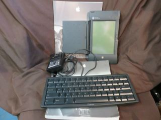 Vintage Apple Newton Technology 2100 Message Pad W/ Keyboard &everything Needed