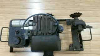 Running Briggs And Stratton WM Engine Vintage water pump Antique Briggs 3