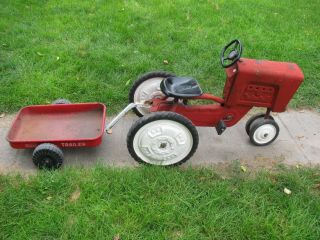 Vintage Pedal Car Tractor & Trailer Wagon,  1950 ' s 2