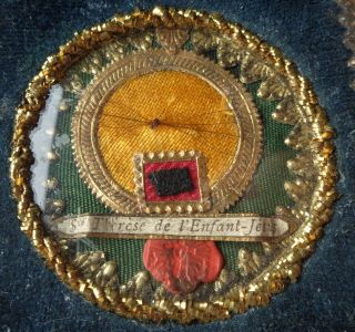 RARE ANTIQUE RELIQUARY BOX w HAIR & CLOTHING RELIC OF SAINT THERESE OF LISIEUX 6