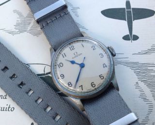 Vintage OMEGA CK - 2292 - WW2 RAF Military Issued ' Spitfire ' Wrist Watch.  6B - 159 2