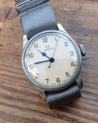 Vintage OMEGA CK - 2292 - WW2 RAF Military Issued ' Spitfire ' Wrist Watch.  6B - 159 9