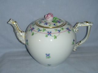 Vintage Herend Porcelain " Blue Garland " (pbg) Tea Pot With Rose Finial