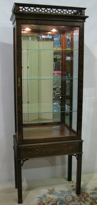 Elegant Chinese Chippendale Illuminated Display Cabinet By Century Furniture
