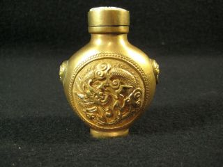 VINTAGE CHINESE QING DYNASTY SIGNED BRASS SNUFF BOTTLE W/ DOUBLE DRAGONS SCENIC 3