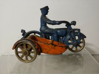 RARE ANTIQUE KILGORE BLUE ORANGE 1930 (s) CAST IRON COP MOTORCYCLE W/ SIDE CAR 5
