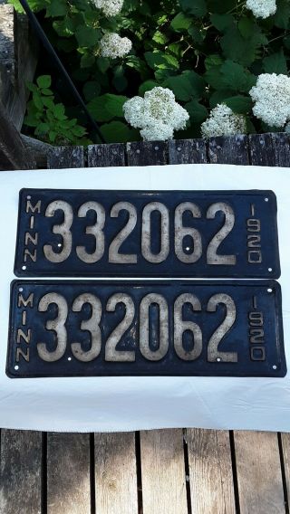 Antique 1920 matching pair Minnesota license plates. 4