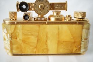 ULTRA RARE LEICA STANDARD gold plated Camera with Royal Baltic Amber 6