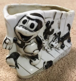 Vintage Disney Flip The Frog Planter Vase In Black & White From 1930s - Rare