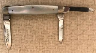 Vintage Winchester Folding Pocket Knife 3379 Mop 2 Blade 1.  25” 1.  5” Nail File