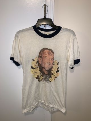 Vintage Willie Nelson 1983 World Tour Concert T - Shirt S/m Smoking Flowers Hippie