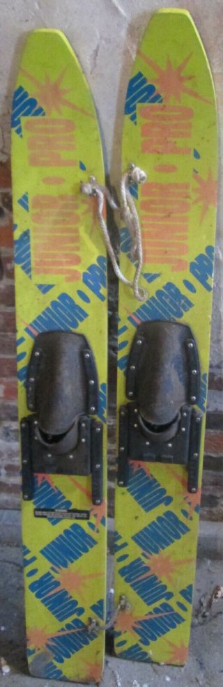 Vintage Junior Pro Wood Youth Kids Water Skis 45 " Lake Camp Summer Fun Retro