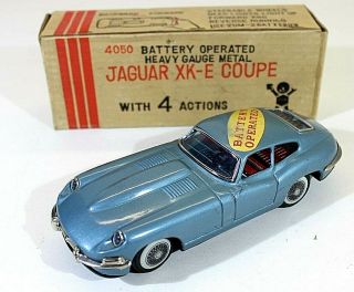 Bandai Jaguar Xk - E Coupe 
