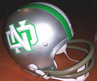 North Dakota Fighting Sioux Throwback College Vintage 1971 Football Helmet 7 1/8