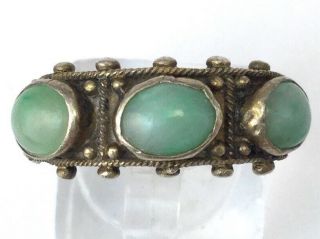 VINTAGE RING JADE STONE CABOCHONS SILVER TONE METAL HOBNAIL JEWELRY SIZE 7 5