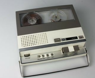 Vintage - Aiwa Tp - 703 Portable Reel To Reel Tape Recorder