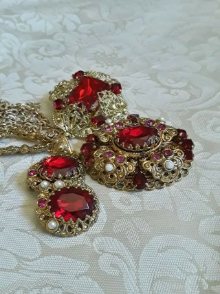 Mom ' s Estate Vintage Red Rhinestone Filagree Necklace Earrings Brooch Set W.  Germ 5