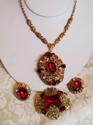 Mom ' s Estate Vintage Red Rhinestone Filagree Necklace Earrings Brooch Set W.  Germ 7