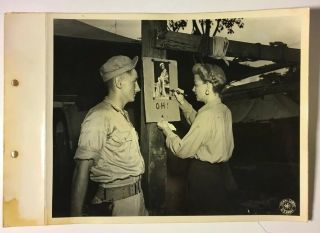 Ann Sheridan Wwii Cbi Theater Photograph Autographing Pinup Pic