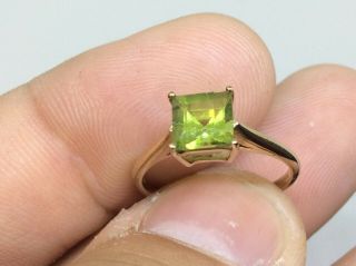 Vintage 9kt/375/9ct Solid Gold Peridot Ring Size N Fully Hallmarked