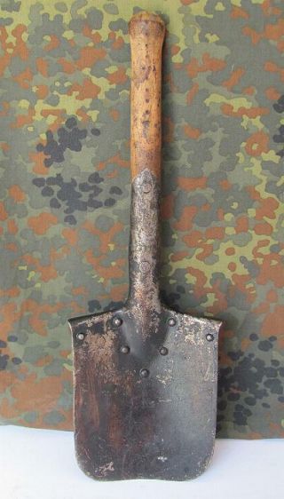 WWI WWII GERMAN TRENCH SHOVEL MARKED RARE 2