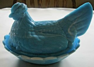 Vintage Fenton 8 In.  Blue/white Hen On Nest