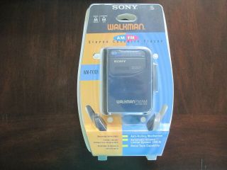 Vintage Sony Walkman Wm - Fx101 Am Fm Stereo Cassette Player Headphones