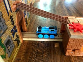 Thomas the Train WOODEN DELUXE King Of The Railway Set - Vintage/Discontinued 5