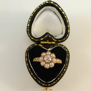 Victorian / Edwardian 18ct Gold Diamond & Pearl Ring
