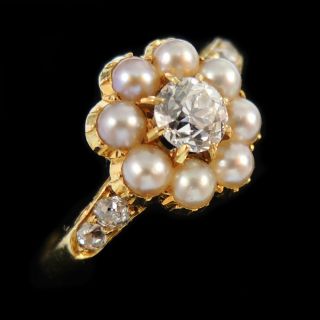 Victorian / Edwardian 18ct Gold diamond & Pearl Ring 3