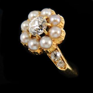 Victorian / Edwardian 18ct Gold diamond & Pearl Ring 4