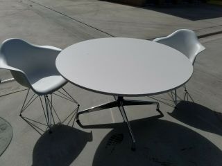 Herman Miller Eames Eiffel Tower Arm Chairs (2) And Table White