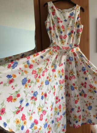 Laura Ashley Vintage Floral Belted 100 Cotton Full Circle Dress Size 14