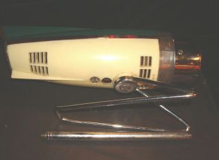 RARE VINTAGE Sharp Model BH - 351 ROCKET SHIP TRANSISTOR RADIO 1959 3