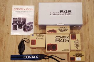 Collectible Rare As NIB Contax 645 kit w/ Zeiss planar T 80mm f/2 80/2 5