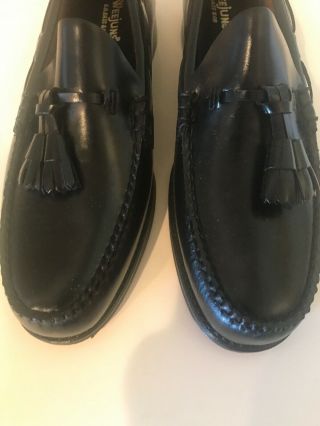 G.  H.  BASS & CO.  Weejuns Mens Leather Shoe VTG Black Loafer W/Box 9.  5B Rare 5