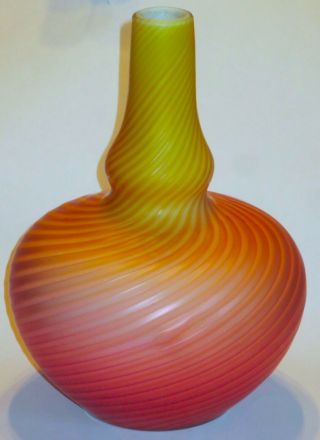 Stevens & Williams Pompeiian Swirl Amberina Mop Air Trap Art Glass Vase