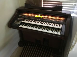 Technics Fn3 Vintage Organ.  Bench.  Pristine With Foot Pedals.