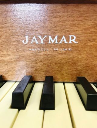 1950s Vintage JAYMAR CHILD’S PIANO w/ 25 Keys 5