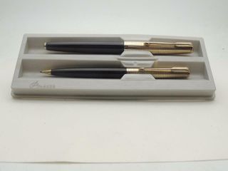 Vintage Boxed Parker Consort Insignia Fountain Pen & Mechanical Pencil Set Tm11